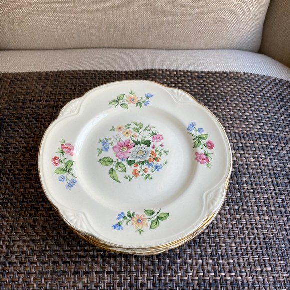 Vintage Homer Laughlin SPRINGTIME, Virginia Rose Shape, Set of 5 Dessert 6 1/2" - Picture 5 of 8